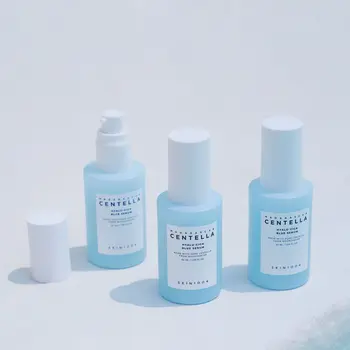 Skin1004 Hyalu-Cica Blue Serum, lekkie serum nawilżająco-kojące, 30 ml