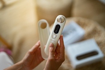 Beautifly Derma Glow Pro, urządzenie do mikrodermabrazji diamentowej, 1 szt.