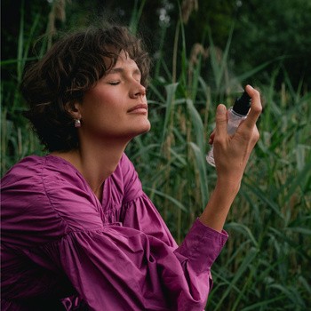 Make Me Bio Garden Roses, woda różana, 200 ml