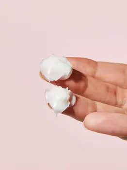 Cosrx Balancium Comfort Ceramide Cream, kojący krem z ceramidami i centellą azjatycką do twarzy, 80 g