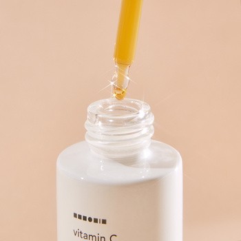 Hanskin Vitamin C Glow, serum rozświetlające z witaminą C, 30 ml