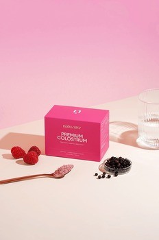 Natu Care Premium Colostrum, saszetki z proszkiem, smak malina - czarny bez, 30 szt.