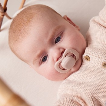 B.box, symetryczny smoczek silikonowy 0-6 m., Berry + Blush, 2 szt.