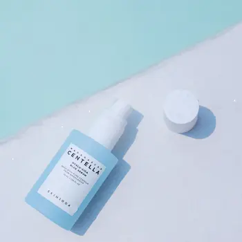 Skin1004 Hyalu-Cica Blue Serum, lekkie serum nawilżająco-kojące, 30 ml