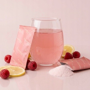 Sundose Everyday For Skin Anti-Aging Kwas Hialuronowy i Witamina C, saszetki z proszkiem, smak malinowo-cytrynowy, 15 szt.