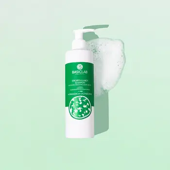 BasicLab Trichologis, seboregulujący szampon do tłustej i wrażliwej skóry głowy, 300 ml