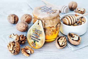 Pszczelarz Kozacki, miód z orzechami włoskimi, 240 g
