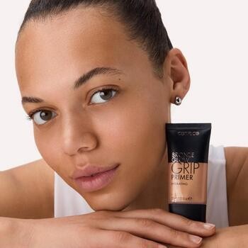 Catrice Bronze Glow Grip Primer, baza pod makijaż, 30 ml