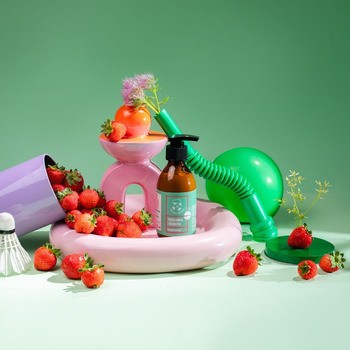 Mydlarnia 4Szpaki, regenerujący balsam do ciała Truskawka i Werbena, 200 ml