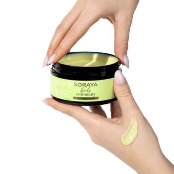Soraya Body Ceremony, wygładzające pistacjowe masło do ciała, 200 ml