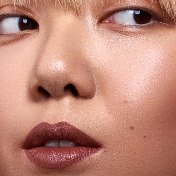 Madara Velvet Matte Cream Lipstick, matowa pomadka o satynowym wykończeniu, Dark Nude, 3,8 g