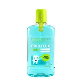 Oralflux, Junior, płyn do płukania jamy ustnej z fluorem, 500 ml