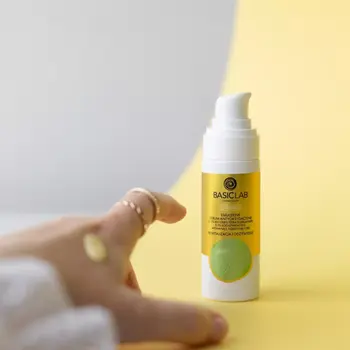 BasicLab Esteticus, serum antyoksydacyjne, rewitalizacja i odżywienie, 30 ml