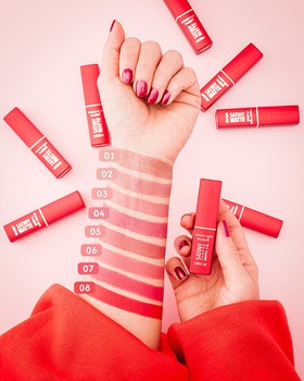 Golden Rose Mood Satiny Matte Lipstick, matowa pomadka do ust, 01, 3,5 g