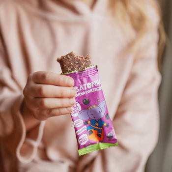 Helpa, Batonik Czarna Porzeczka, 20 g