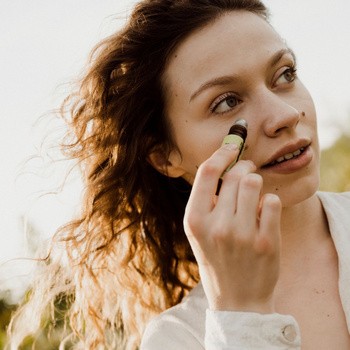 Make Me Bio Face Beauty, punktowy roller na niedoskonałości, 10 ml