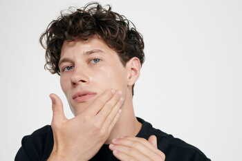 Dr. Hauschka Revitalising Day Lotion, emulsja rewitalizująca na dzień, 50 ml