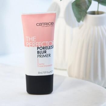 Catrice The Perfector Poreles Blur, udoskonalająca baza pod makijaż, 30 ml