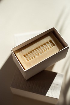 Hhuumm Naturalne mydło z glinką białą BIANCO, 110 g