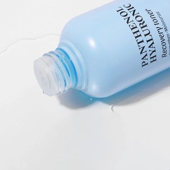 Naexy Panthenol Hyaluronic, tonik nawilżający, 200 ml