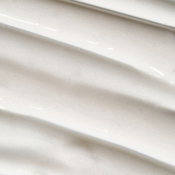 Mokosh, nawilżająco-rozświetlający lotion do ciała, czereśnia z bursztynem, efekt glow, 200 ml