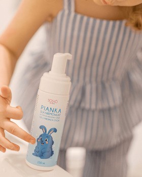 Bosko Cosmetics, pianka dla niemowląt do mycia włosów, ciała od 1 miesiąca, 150 ml