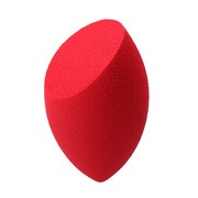 Ilu Gąbka do makijażu, olive cut, czerwona, 1 szt. https://azcdn.doz.pl/image/d/product/68591dc1-scale-180x180.png
