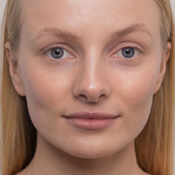 Madara Hyaluronic Anti-Pollution CC Cream SPF 15, krem koloryzujący, Light Beige, 40 ml