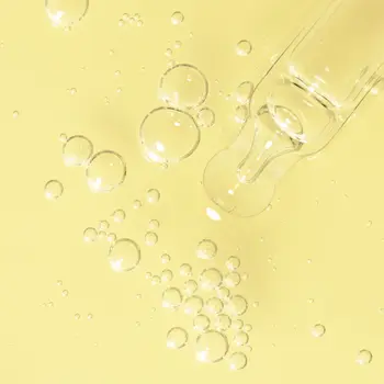 Lumene Nordic-C [Valo] Glow Boost Essence, serum rozświetlające, 30 ml