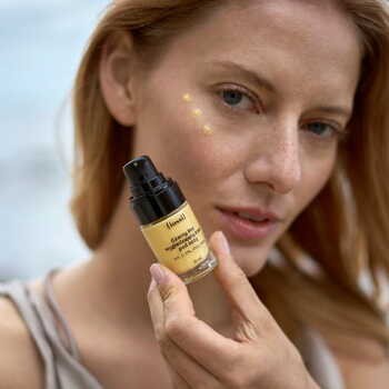 Iossi Czarny Bez, wygładzający krem pod oczy - witamina C 3%, róża, wino, 15 ml