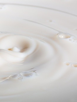 Nerds. Hyperpigmentation, serum na przebarwienia z alfa-arbutyną i kwasem kojowym, 30 ml