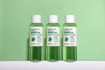 APLB AHA BHA PHA Centella Facial Toner, tonik oczyszczający do twarzy z kwasami i wąkrotą, 160 ml