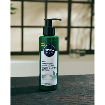 Nivea For Men Sensitive Pro Ultra-Calming, płynny krem do golenia, 200 ml