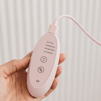 Beautifly, Aura Glam PRO maska LED, terapia fotonowa, 1 szt.