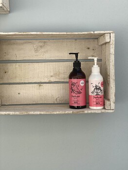 Yope, mydło w płynie Jagody goji i wiśnia, 500 ml