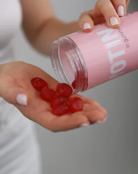 Noble Health Biotin in gummies, żelki, smak truskawkowy, 180 g