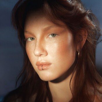 Madara Midsummer Soft Silk Mineral, bronzer, 9 g