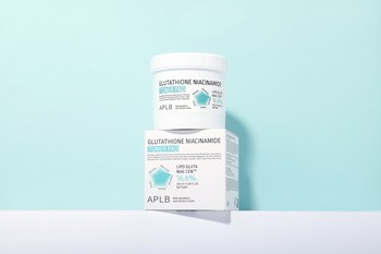 APLB Glutathione Niacinamide Toner Pad, płatki tonizujące do twarzy z glutationem i niacynamidem, 60 szt.