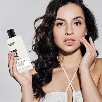 Farmona Radical Hair Clinic ProAge, szampon do włosów dojrzałych i farbowanych, 300 ml