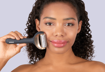 Geske MicroNeedle Face & Body Roller 8 w 1, roller do mezoterapii mikroigłowej, gwiezdna biel, 1 szt.