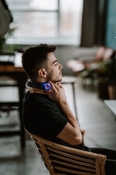 Medivon Ultra EMS, masażer karku