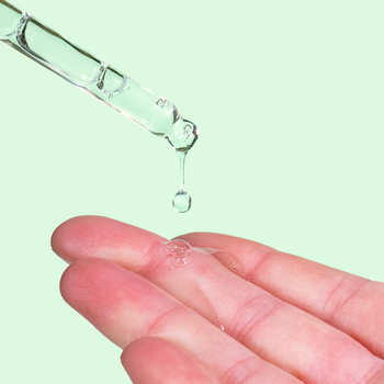 Geek & Gorgeous B-Bomb, serum z 10% niacynamidem, 30 ml