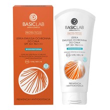 BasicLab Protecticus, lekka emulsja ochronna do ciała SPF 50+ PA++++, 100 ml