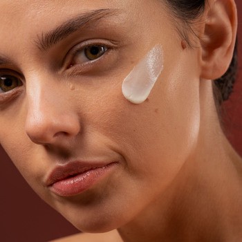 Madara Derma Collagen, regenerujący krem na noc, 70 ml