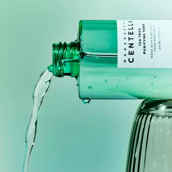 Skin1004 Tea-Trica Tea-Trica Purifying Toner, oczyszczający tonik dla skóry tłustej i trądzikowej, 210 ml