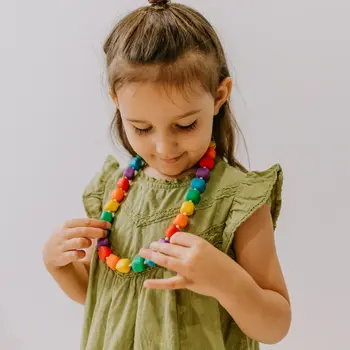 Jellystone Designs, korale antystresowe Księżniczka na ziarnku grochu, kolorowy, 1 szt.